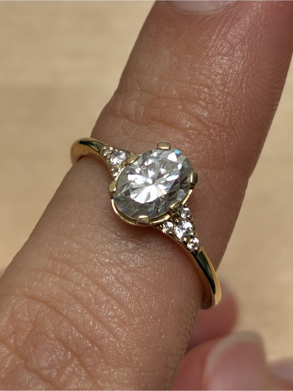 Solid Gold Ring - Picture 5 of 6